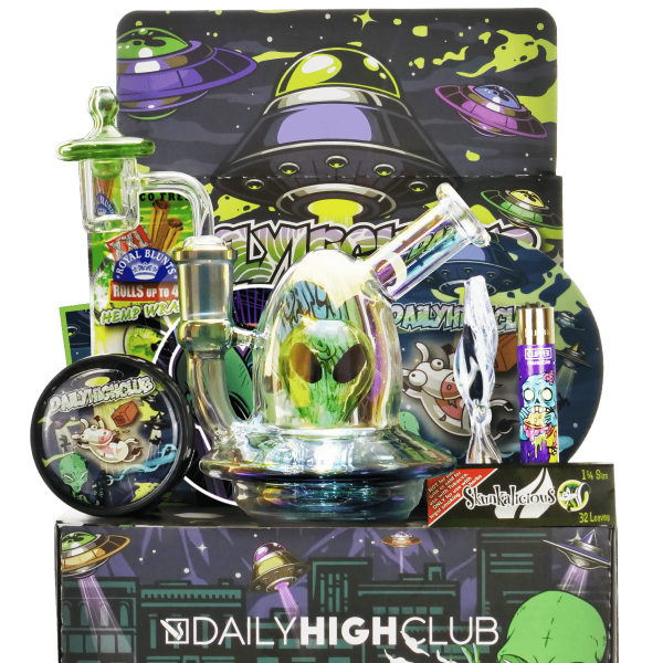 "March Martian" Smoking Box