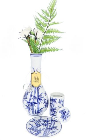 My Bud Vase "Luck" Chinese Porcelain Vase Bong