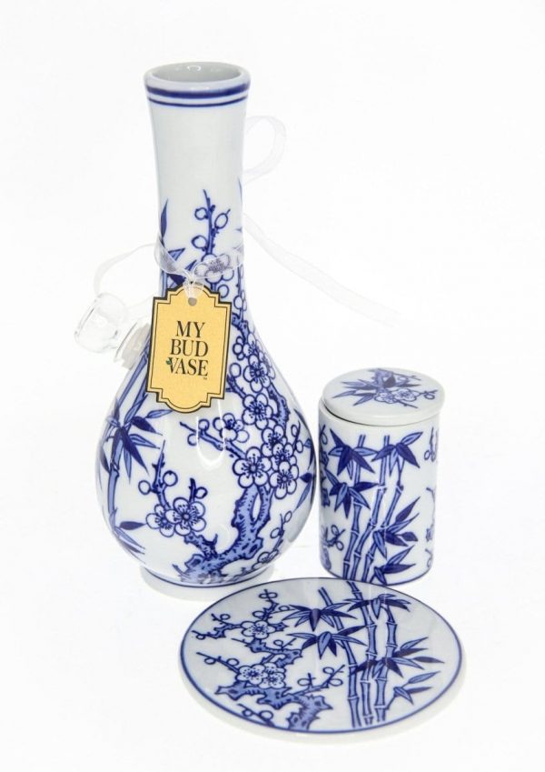 My Bud Vase "Luck" Chinese Porcelain Vase Bong