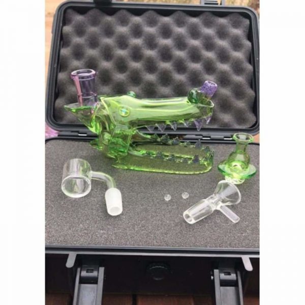 Wolf Head Water Pipe with Opal Eyes Thick Glass Handheld Water Pipe